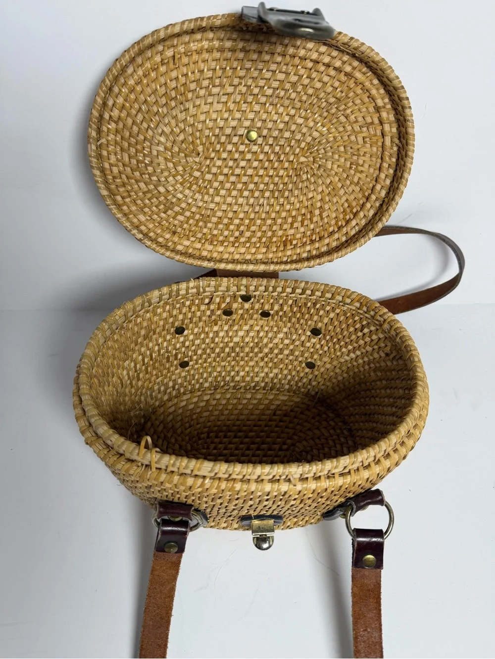The Unbranded Brand handwoven straw